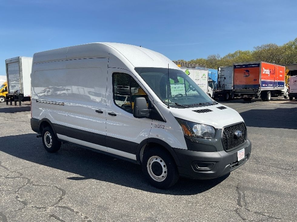 Cargo Van (Panel Van)-Light and Medium Duty Trucks-Ford-2021-Transit 250-Braintree-MA-93,513\n\t\tmiles-$ 33,250 - Image 1