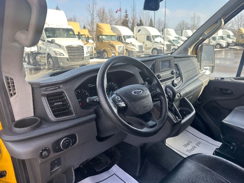 Cargo Van (Panel Van)-Light and Medium Duty Trucks-Ford-2021-Transit 250-Brampton-ON-134,998\n\t\tkm-$ 38,000 - Image 17