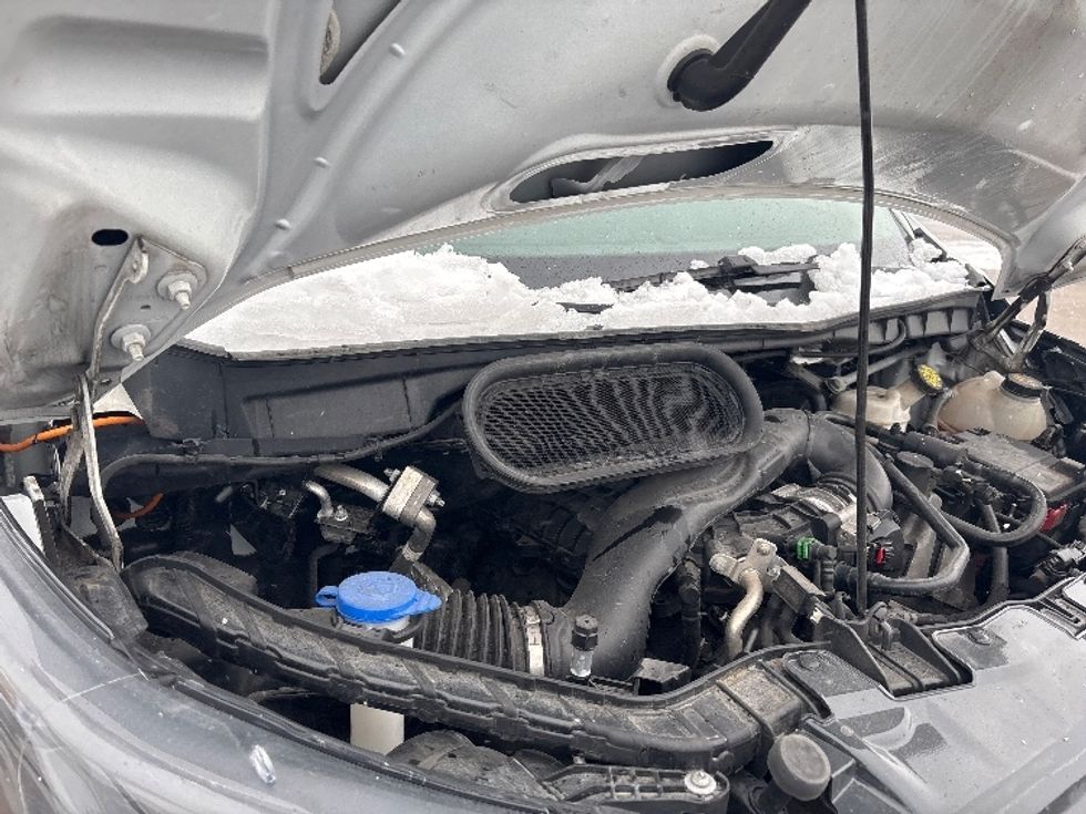 Cargo Van (Panel Van)-Light and Medium Duty Trucks-Ford-2021-Transit 250-Brampton-ON-88,343\n\t\tkm-$ 46,250 - Image 20