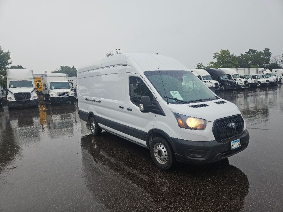 Cargo Van (Panel Van)-Light and Medium Duty Trucks-Ford-2021-Transit 250-Brooklyn Park-MN-117,057\n\t\tmiles-$ 29,750 - Image 1