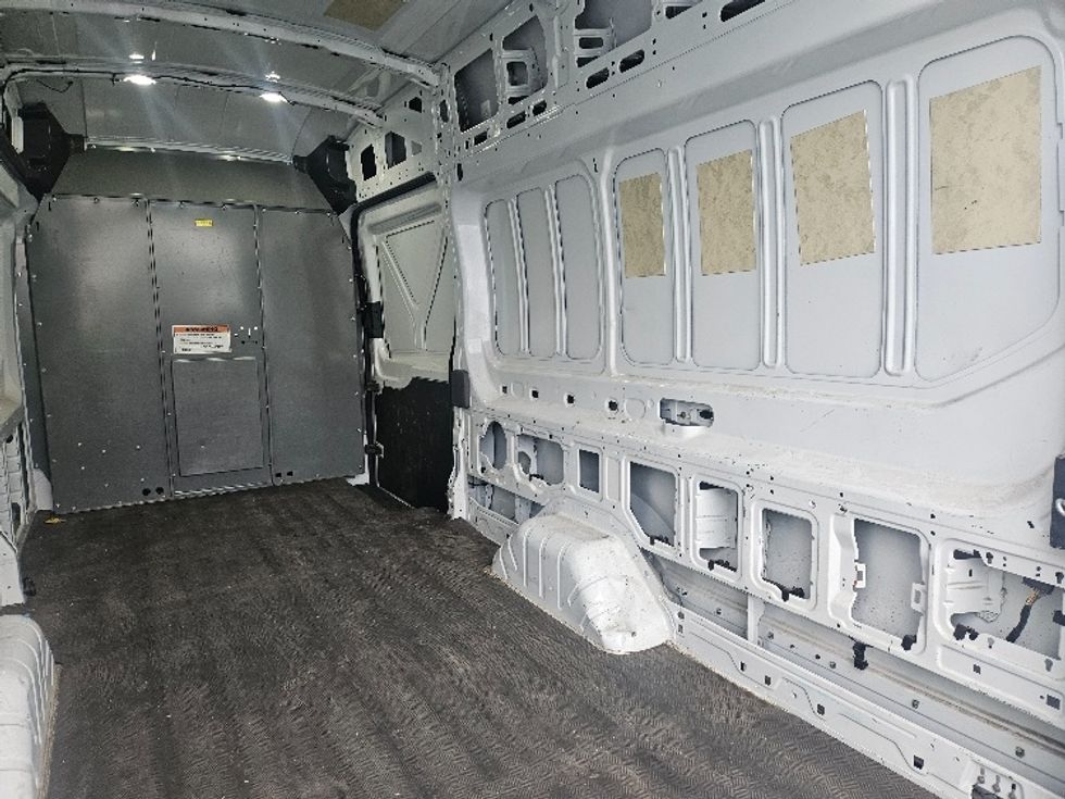 Cargo Van (Panel Van)-Light and Medium Duty Trucks-Ford-2021-Transit 250-Brooklyn Park-MN-117,057\n\t\tmiles-$ 29,750 - Image 11