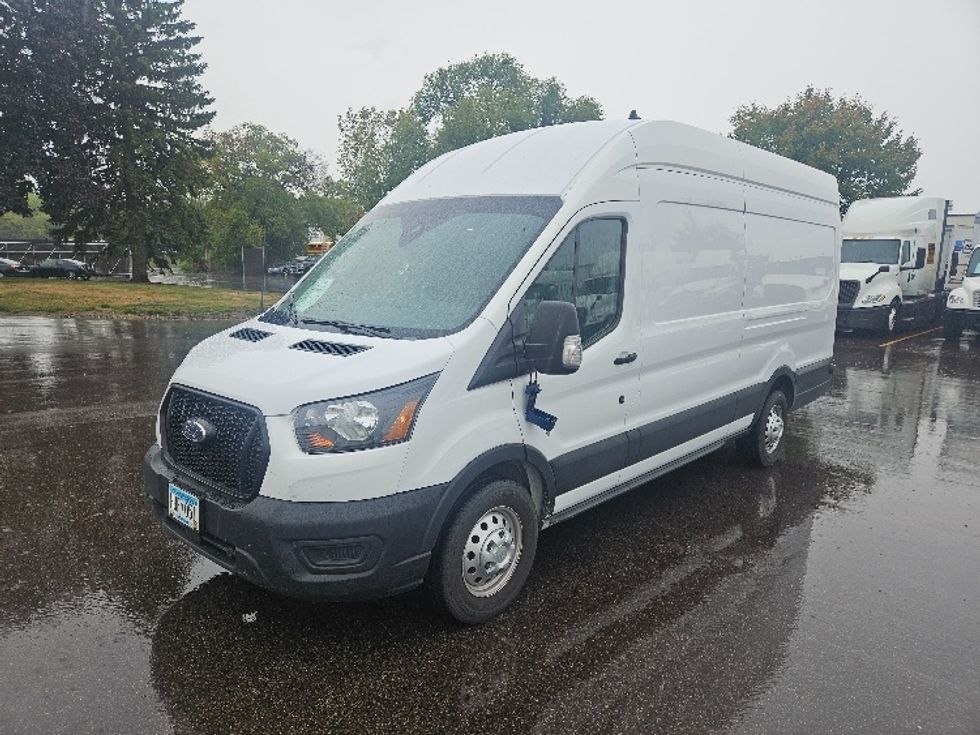 Cargo Van (Panel Van)-Light and Medium Duty Trucks-Ford-2021-Transit 250-Brooklyn Park-MN-117,057\n\t\tmiles-$ 29,750 - Image 3