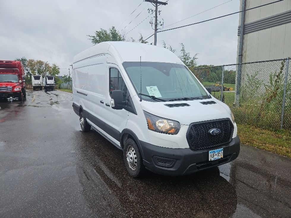 Cargo Van (Panel Van)-Light and Medium Duty Trucks-Ford-2021-Transit 250-Brooklyn Park-MN-134,772\n\t\tmiles-$ 30,000 - Image 1