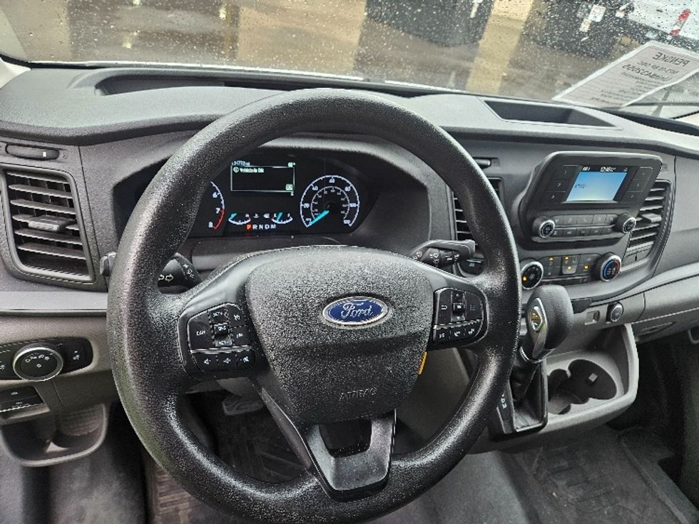 Cargo Van (Panel Van)-Light and Medium Duty Trucks-Ford-2021-Transit 250-Brooklyn Park-MN-134,772\n\t\tmiles-$ 30,000 - Image 17