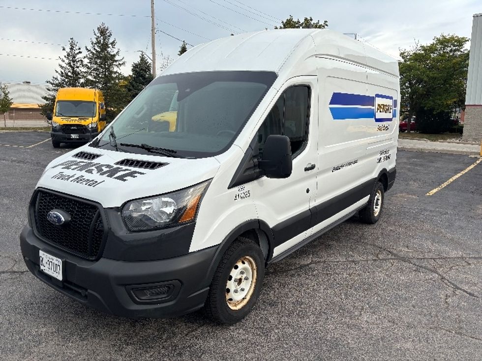 Cargo Van (Panel Van)-Light and Medium Duty Trucks-Ford-2021-Transit 250-Burlington-ON-152,676\n\t\tkm-$ 37,500 - Image 3