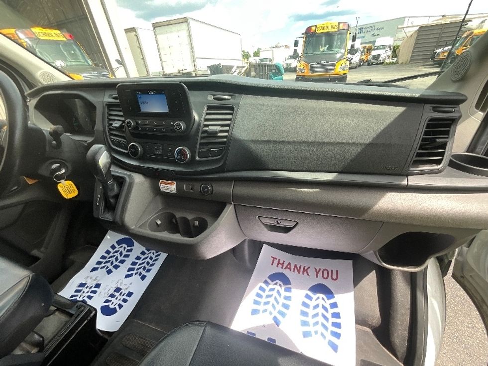 Cargo Van (Panel Van)-Light and Medium Duty Trucks-Ford-2021-Transit 250-Burlington-ON-152,941\n\t\tkm-$ 39,250 - Image 18