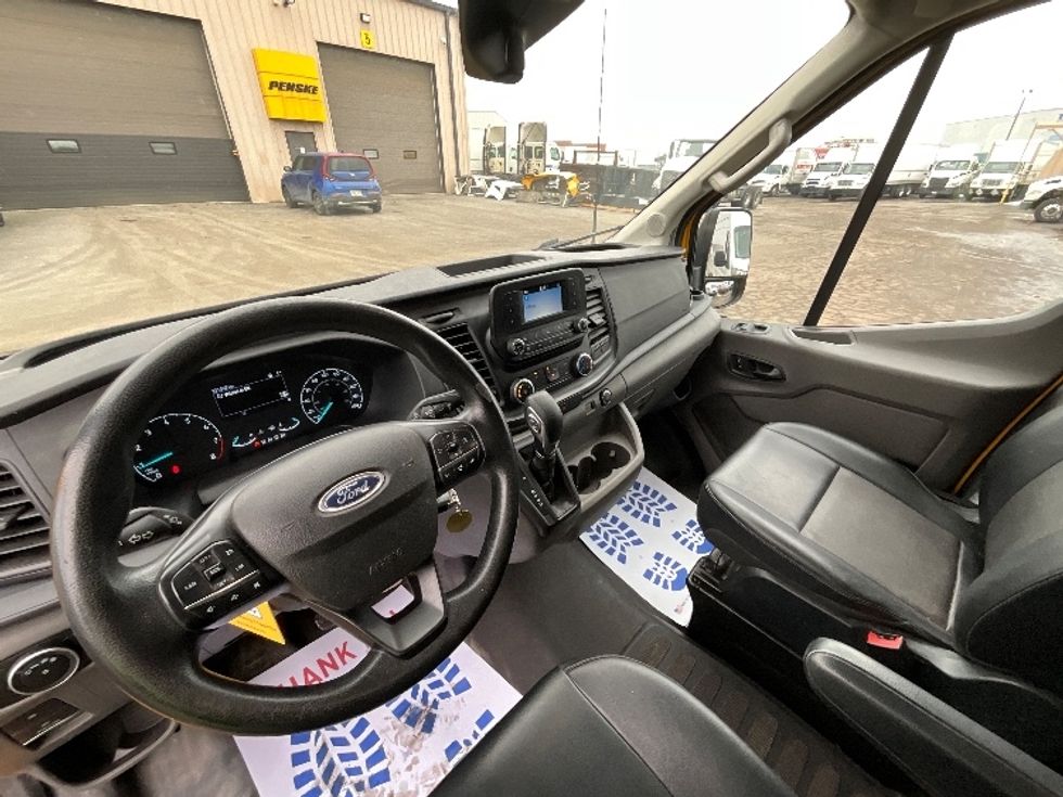 Cargo Van (Panel Van)-Light and Medium Duty Trucks-Ford-2021-Transit 250-Burlington-ON-221,368\n\t\tkm-$ 30,250 - Image 14