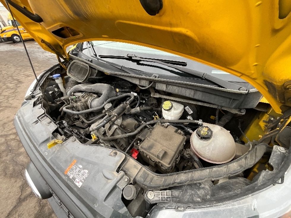 Cargo Van (Panel Van)-Light and Medium Duty Trucks-Ford-2021-Transit 250-Burlington-ON-221,368\n\t\tkm-$ 30,250 - Image 21