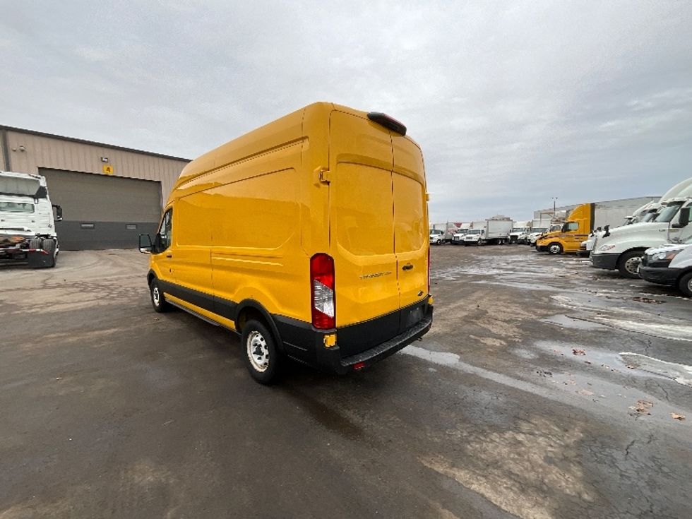 Cargo Van (Panel Van)-Light and Medium Duty Trucks-Ford-2021-Transit 250-Burlington-ON-221,368\n\t\tkm-$ 30,250 - Image 5