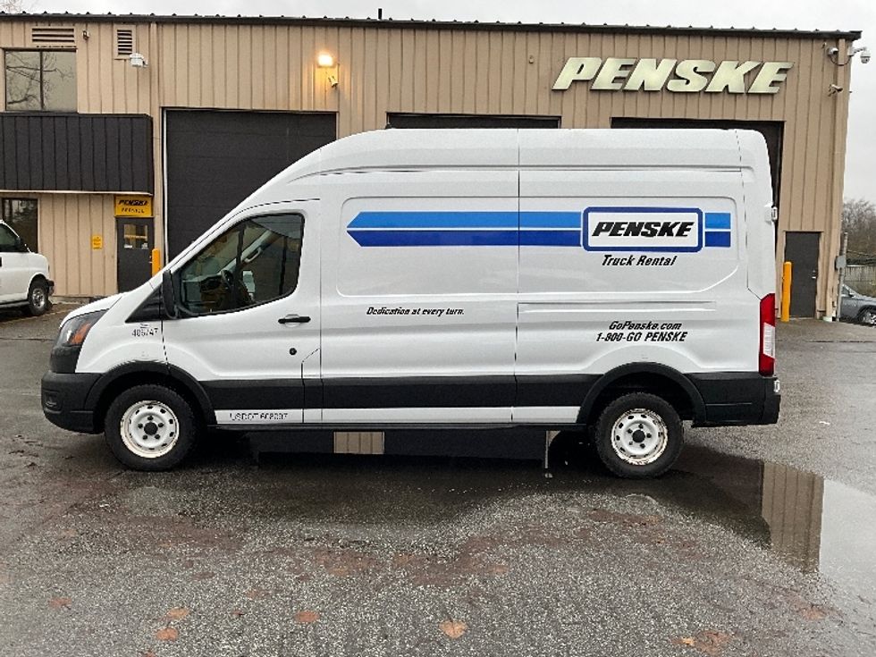 Cargo Van (Panel Van)-Light and Medium Duty Trucks-Ford-2021-Transit 250-Burnaby-BC-203,499\n\t\tkm-$ 36,750 - Image 4