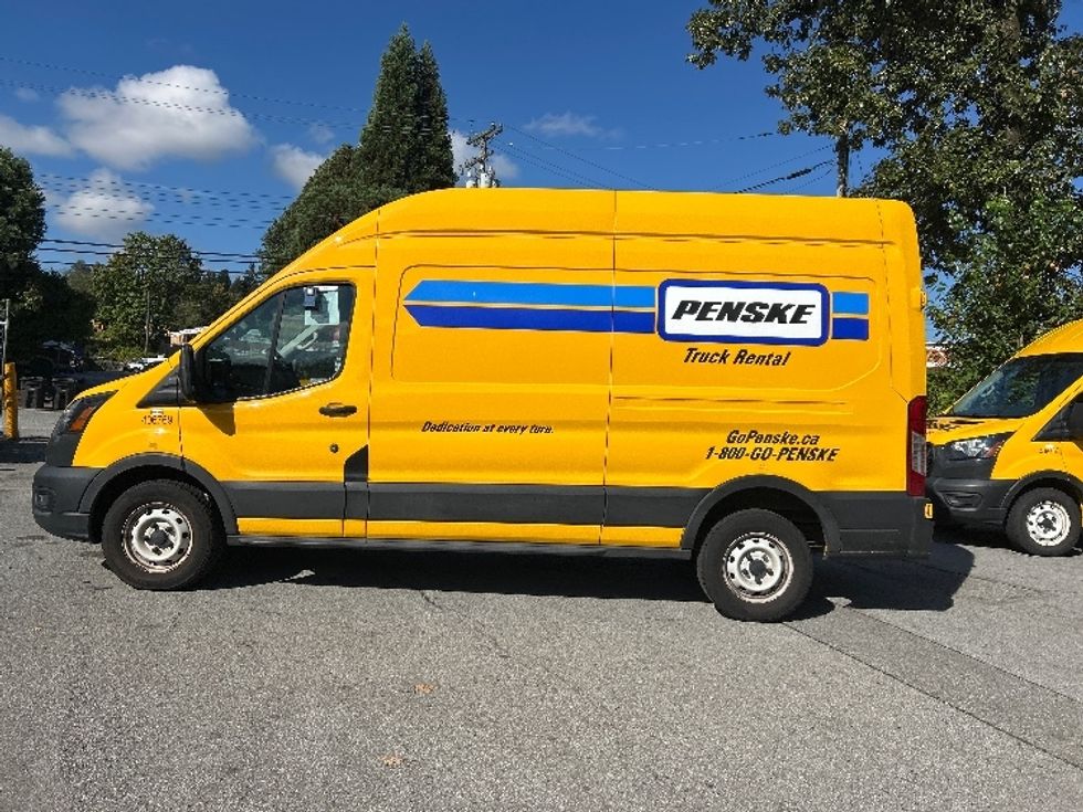 Cargo Van (Panel Van)-Light and Medium Duty Trucks-Ford-2021-Transit 250-Burnaby-BC-89,735\n\t\tkm-$ 35,500 - Image 4