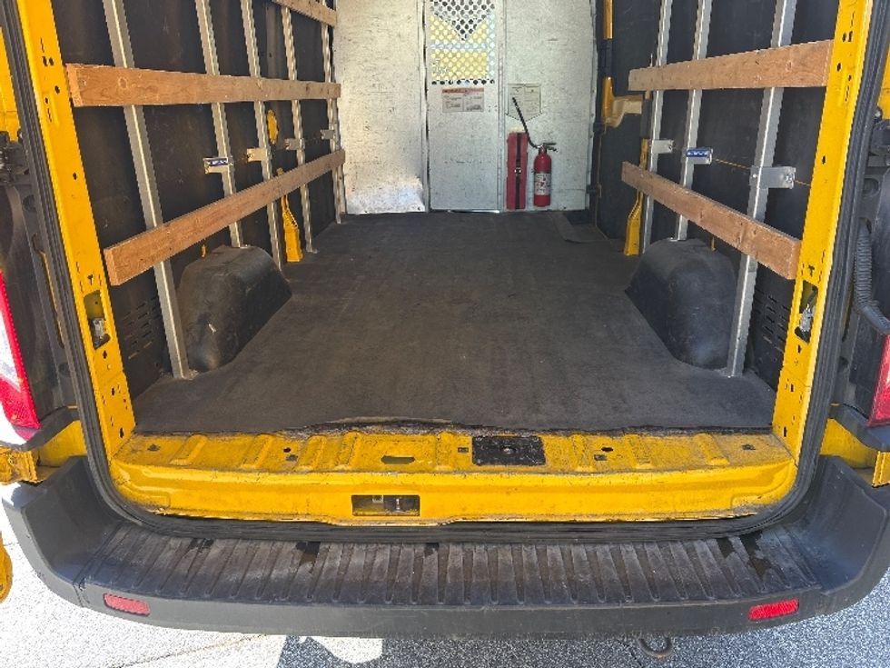 Cargo Van (Panel Van)-Light and Medium Duty Trucks-Ford-2021-Transit 250-Burnaby-BC-89,735\n\t\tkm-$ 35,500 - Image 8
