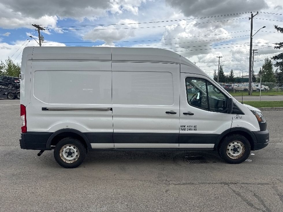 Cargo Van (Panel Van)-Light and Medium Duty Trucks-Ford-2021-Transit 250-Calgary-AB-118,999\n\t\tkm-$ 43,250 - Image 15