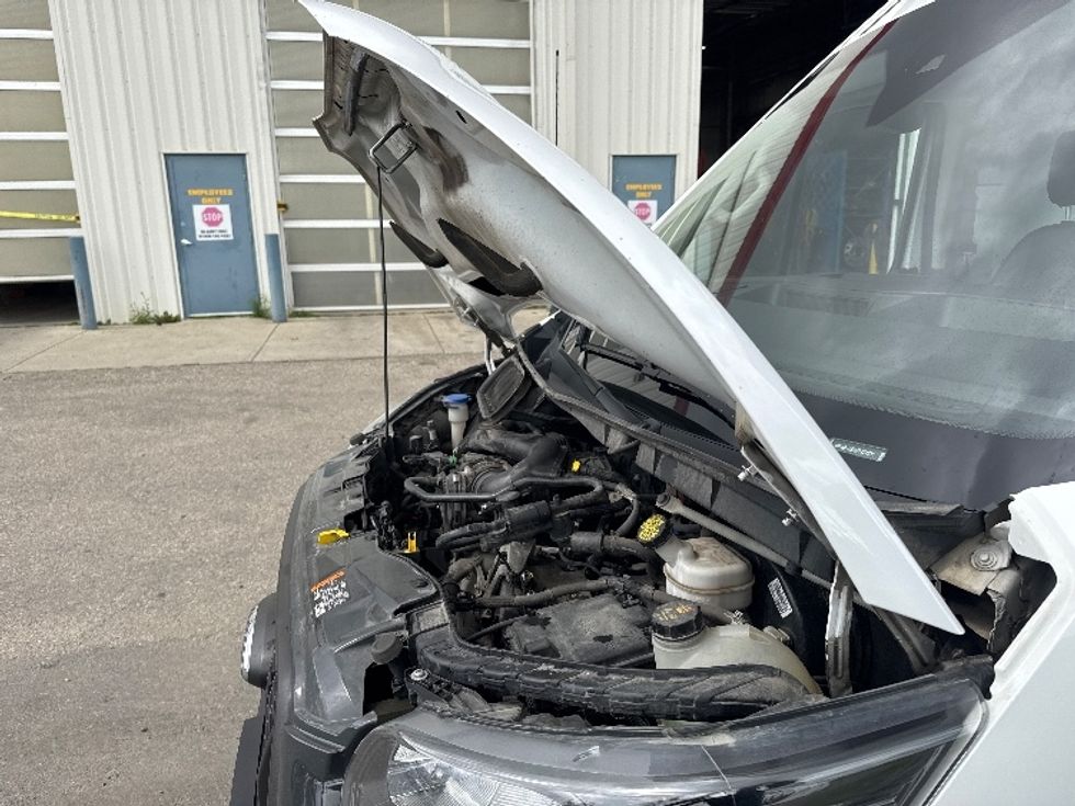 Cargo Van (Panel Van)-Light and Medium Duty Trucks-Ford-2021-Transit 250-Calgary-AB-118,999\n\t\tkm-$ 43,250 - Image 24