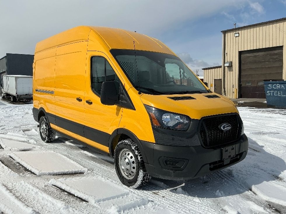 Cargo Van (Panel Van)-Light and Medium Duty Trucks-Ford-2021-Transit 250-Calgary-AB-136,700\n\t\tkm-$ 44,500 - Image 1