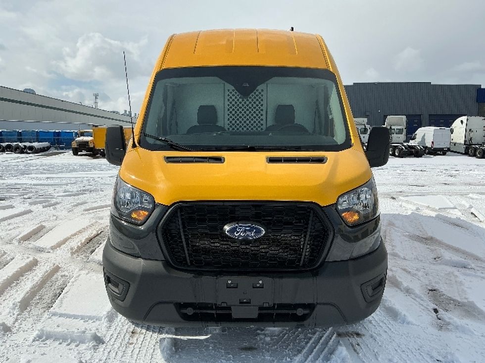 Cargo Van (Panel Van)-Light and Medium Duty Trucks-Ford-2021-Transit 250-Calgary-AB-136,700\n\t\tkm-$ 44,500 - Image 2