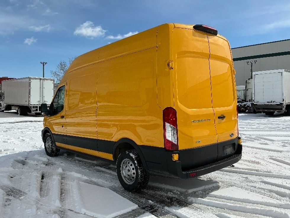 Cargo Van (Panel Van)-Light and Medium Duty Trucks-Ford-2021-Transit 250-Calgary-AB-136,700\n\t\tkm-$ 44,500 - Image 6