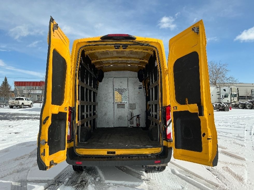 Cargo Van (Panel Van)-Light and Medium Duty Trucks-Ford-2021-Transit 250-Calgary-AB-136,700\n\t\tkm-$ 44,500 - Image 8