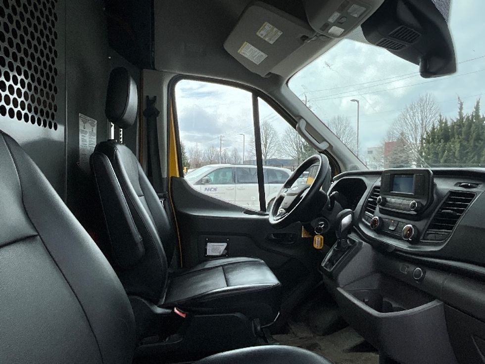 Cargo Van (Panel Van)-Light and Medium Duty Trucks-Ford-2021-Transit 250-Cambridge-ON-127,707\n\t\tkm-$ 38,750 - Image 20