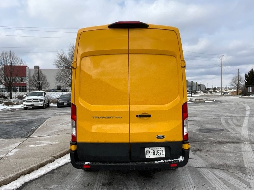 Cargo Van (Panel Van)-Light and Medium Duty Trucks-Ford-2021-Transit 250-Cambridge-ON-127,707\n\t\tkm-$ 38,750 - Image 6
