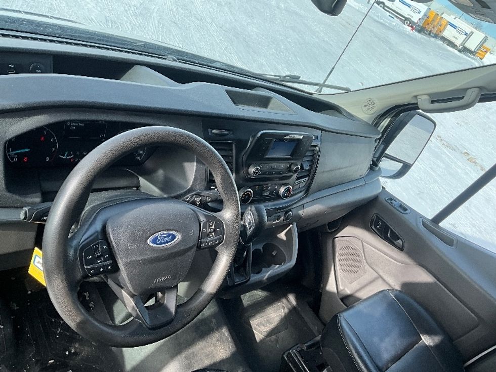Cargo Van (Panel Van)-Light and Medium Duty Trucks-Ford-2021-Transit 250-Cambridge-ON-154,150\n\t\tkm-$ 41,500 - Image 14