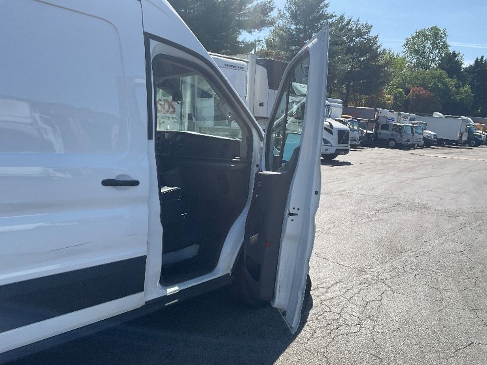 Cargo Van (Panel Van)-Light and Medium Duty Trucks-Ford-2021-Transit 250-Capitol Heights-MD-87,391\n\t\tmiles-$ 35,250 - Image 20