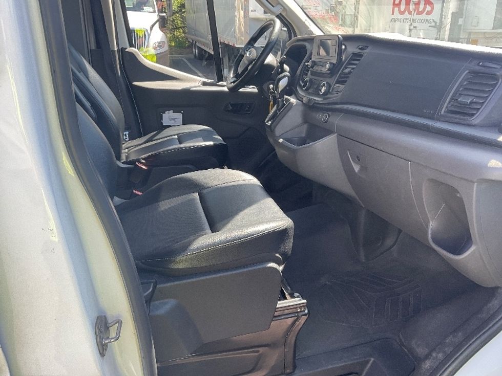 Cargo Van (Panel Van)-Light and Medium Duty Trucks-Ford-2021-Transit 250-Capitol Heights-MD-87,391\n\t\tmiles-$ 35,250 - Image 22