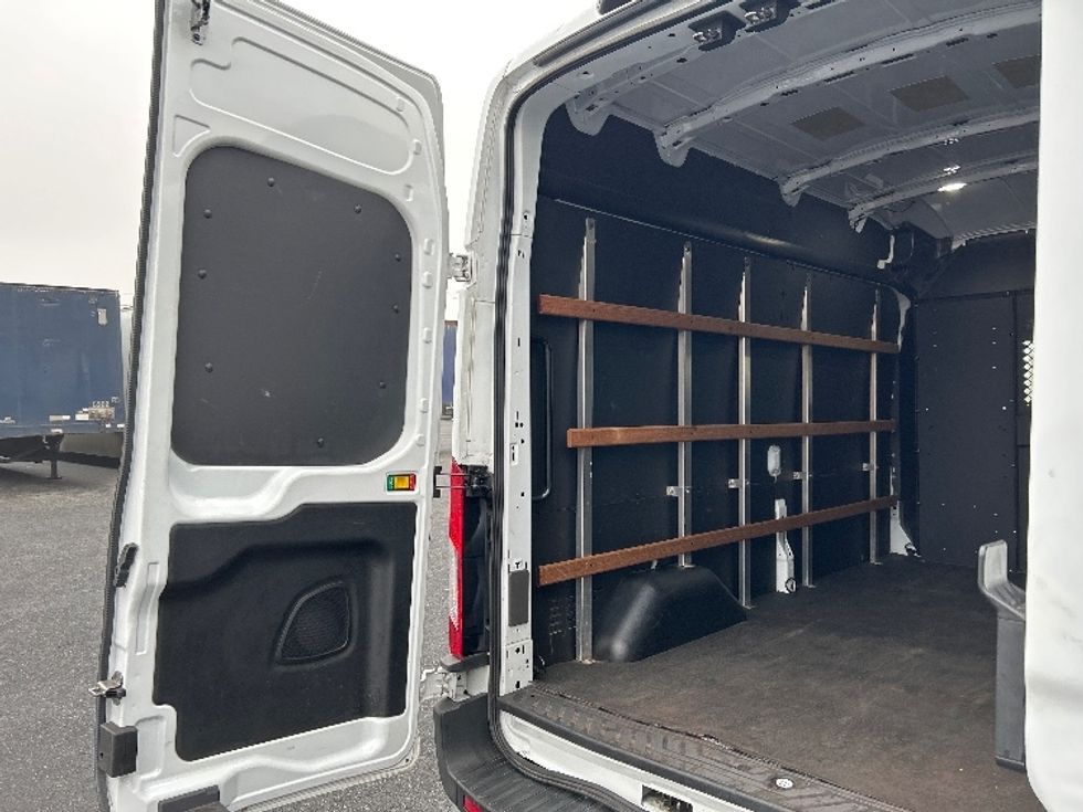 Cargo Van (Panel Van)-Light and Medium Duty Trucks-Ford-2021-Transit 250-Carlisle-PA-79,644\n\t\tmiles-$ 34,250 - Image 11