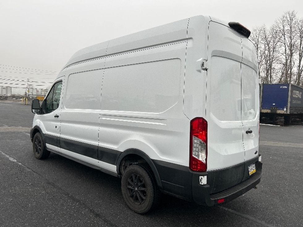 Cargo Van (Panel Van)-Light and Medium Duty Trucks-Ford-2021-Transit 250-Carlisle-PA-79,644\n\t\tmiles-$ 34,250 - Image 6