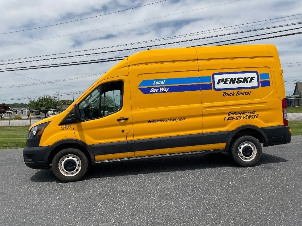 Cargo Van (Panel Van)-Light and Medium Duty Trucks-Ford-2021-Transit 250-Carlisle-PA-88,946\n\t\tmiles-$ 30,250 - Image 4