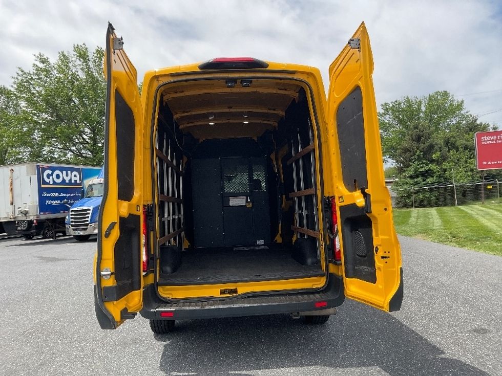 Cargo Van (Panel Van)-Light and Medium Duty Trucks-Ford-2021-Transit 250-Carlisle-PA-88,946\n\t\tmiles-$ 30,250 - Image 7