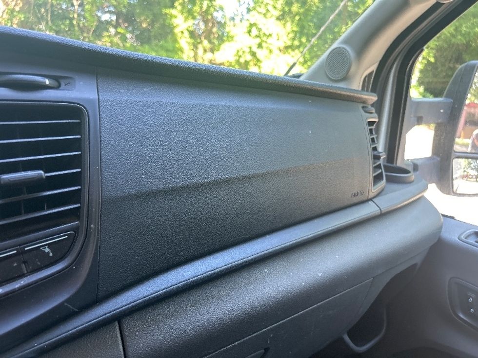 Cargo Van (Panel Van)-Light and Medium Duty Trucks-Ford-2021-Transit 250-Central Islip-NY-122,920\n\t\tmiles-$ 24,500 - Image 17