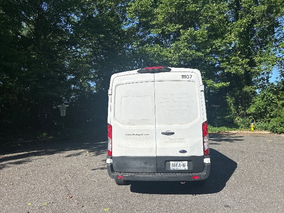 Cargo Van (Panel Van)-Light and Medium Duty Trucks-Ford-2021-Transit 250-Central Islip-NY-122,920\n\t\tmiles-$ 24,500 - Image 6