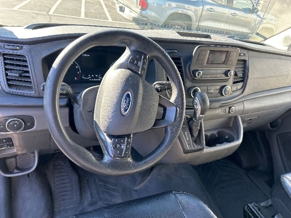 Cargo Van (Panel Van)-Light and Medium Duty Trucks-Ford-2021-Transit 250-Ceres-CA-116,495\n\t\tmiles-$ 32,750 - Image 17