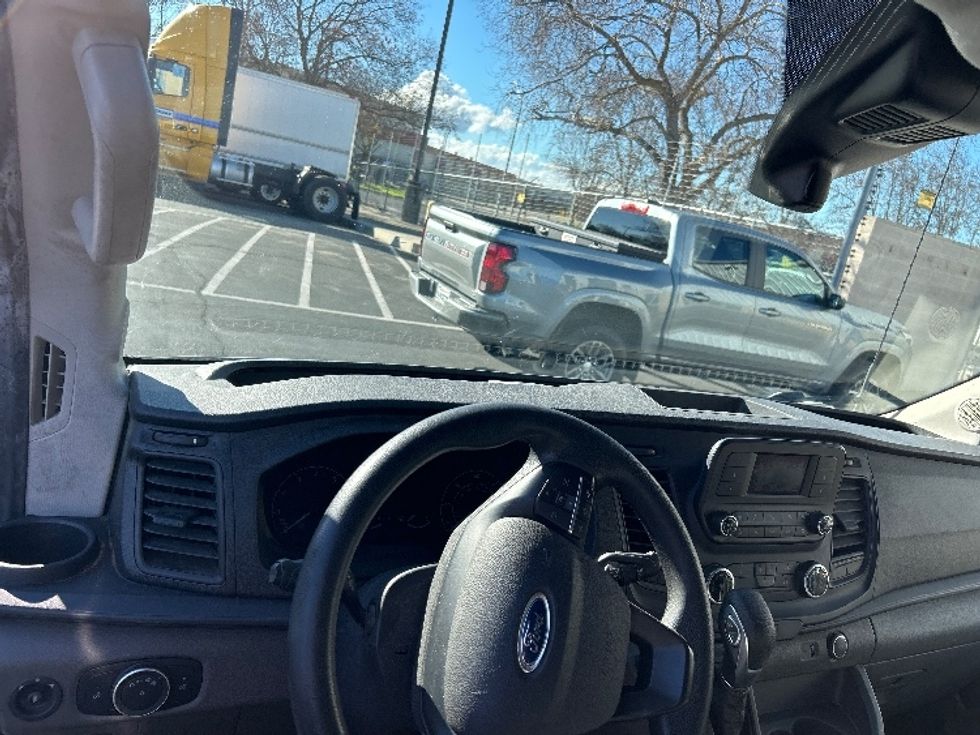 Cargo Van (Panel Van)-Light and Medium Duty Trucks-Ford-2021-Transit 250-Ceres-CA-116,495\n\t\tmiles-$ 32,750 - Image 18