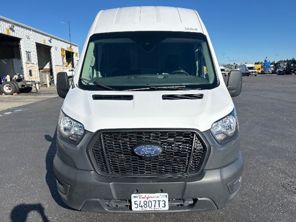 Cargo Van (Panel Van)-Light and Medium Duty Trucks-Ford-2021-Transit 250-Ceres-CA-116,495\n\t\tmiles-$ 32,750 - Image 2