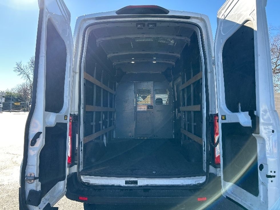 Cargo Van (Panel Van)-Light and Medium Duty Trucks-Ford-2021-Transit 250-Ceres-CA-116,495\n\t\tmiles-$ 32,750 - Image 8