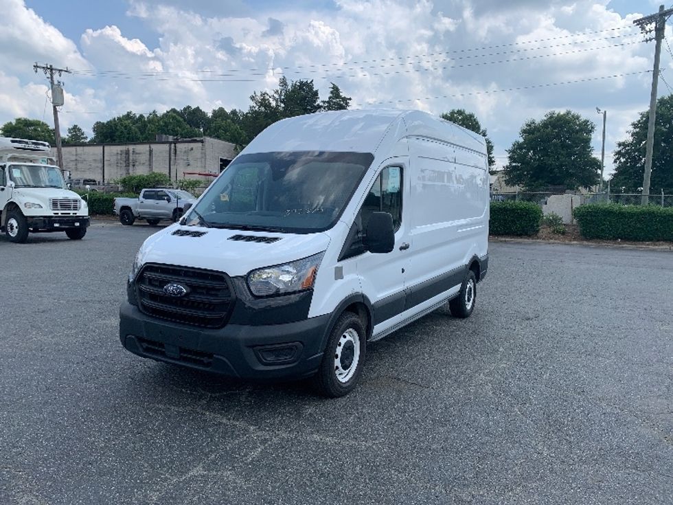 Cargo Van (Panel Van)-Light and Medium Duty Trucks-Ford-2021-Transit 250-Charlotte-NC-102,953\n\t\tmiles-$ 32,250 - Image 3