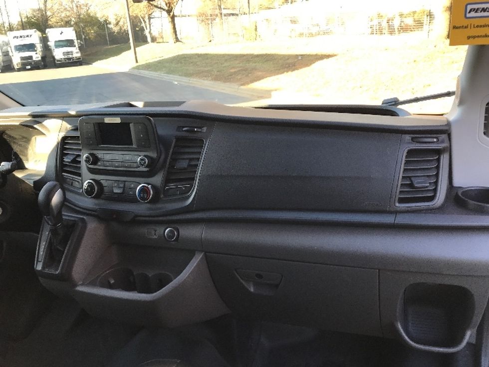 Cargo Van (Panel Van)-Light and Medium Duty Trucks-Ford-2021-Transit 250-Charlotte-NC-141,374\n\t\tmiles-$ 32,000 - Image 19