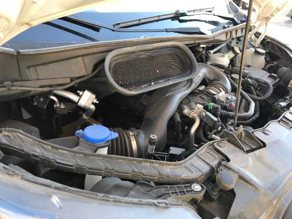 Cargo Van (Panel Van)-Light and Medium Duty Trucks-Ford-2021-Transit 250-Charlotte-NC-141,374\n\t\tmiles-$ 32,000 - Image 21