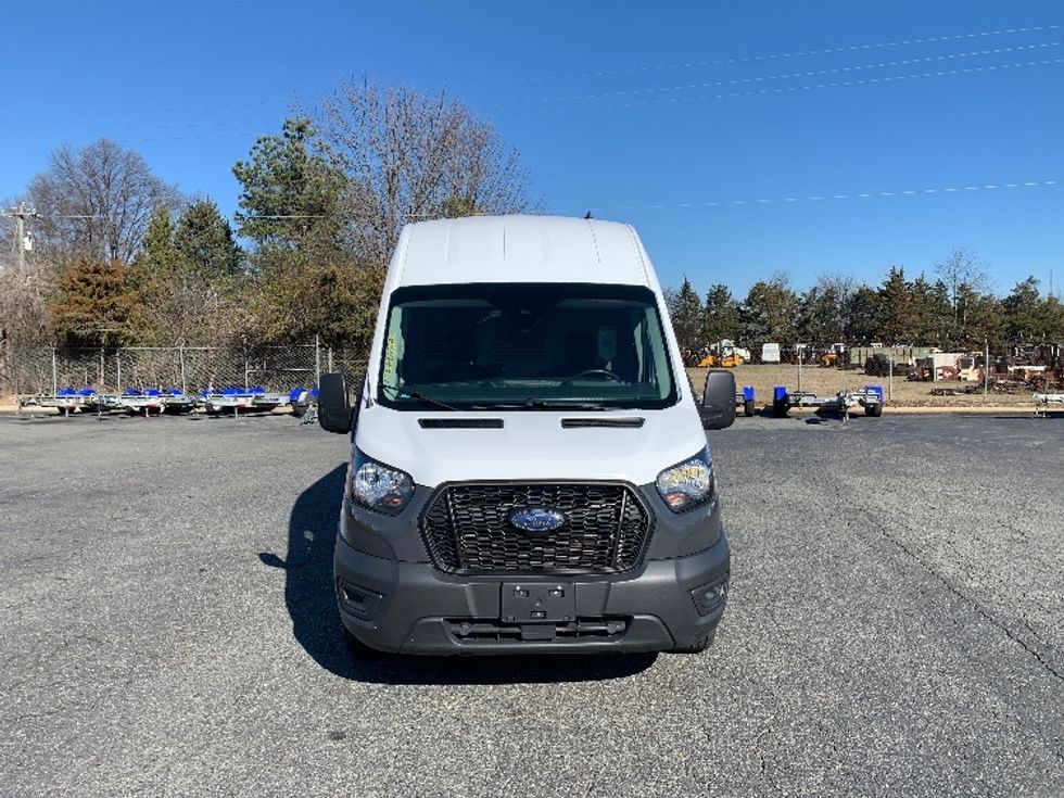 Cargo Van (Panel Van)-Light and Medium Duty Trucks-Ford-2021-Transit 250-Charlotte-NC-50,987\n\t\tmiles-$ 37,250 - Image 2