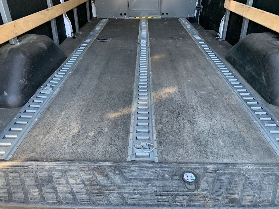 Cargo Van (Panel Van)-Light and Medium Duty Trucks-Ford-2021-Transit 250-Charlotte-NC-50,987\n\t\tmiles-$ 37,250 - Image 9