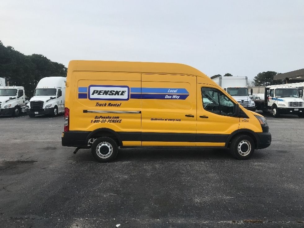 Cargo Van (Panel Van)-Light and Medium Duty Trucks-Ford-2021-Transit 250-Chesapeake-VA-83,755\n\t\tmiles-$ 35,500 - Image 14