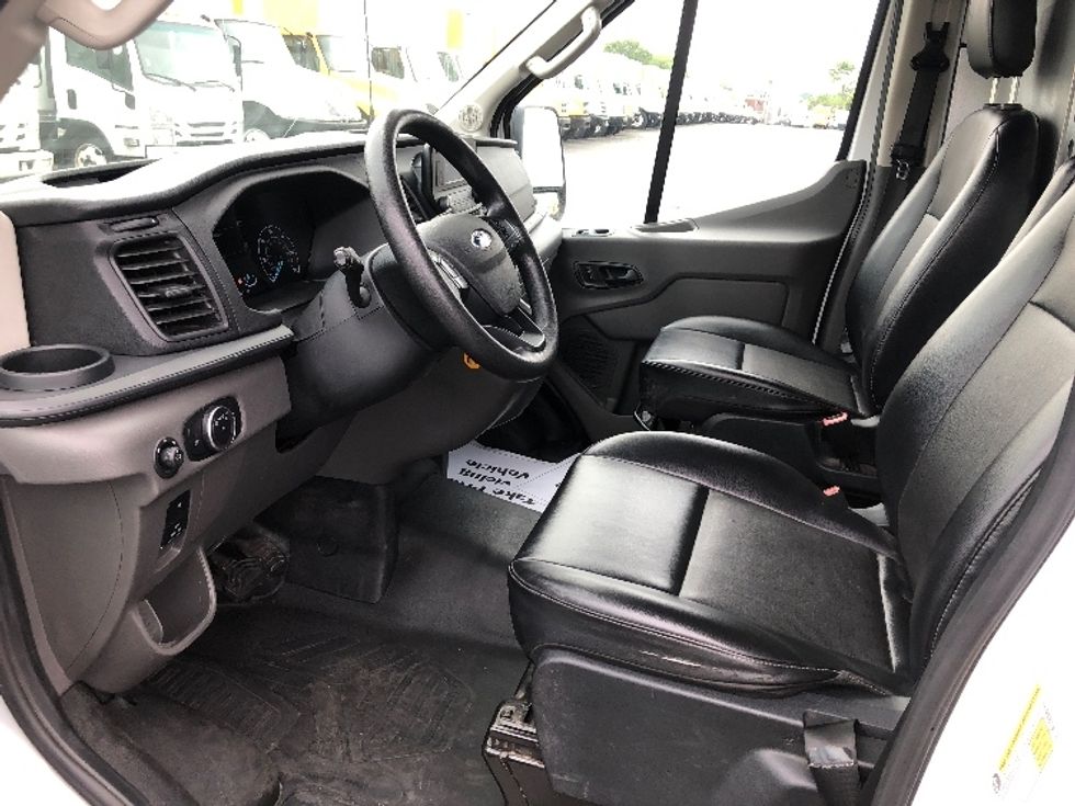 Cargo Van (Panel Van)-Light and Medium Duty Trucks-Ford-2021-Transit 250-Chicago (Chicago Ridge)-IL-62,673\n\t\tmiles-$ 35,750 - Image 13