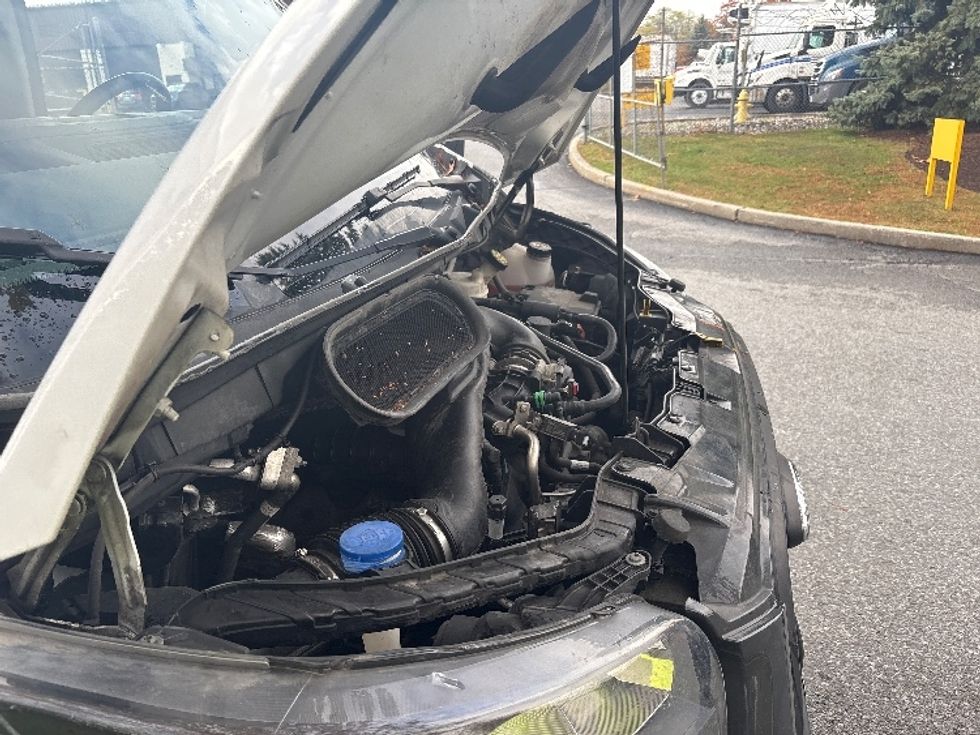 Cargo Van (Panel Van)-Light and Medium Duty Trucks-Ford-2021-Transit 250-Chicopee-MA-149,992\n\t\tmiles-$ 25,000 - Image 23