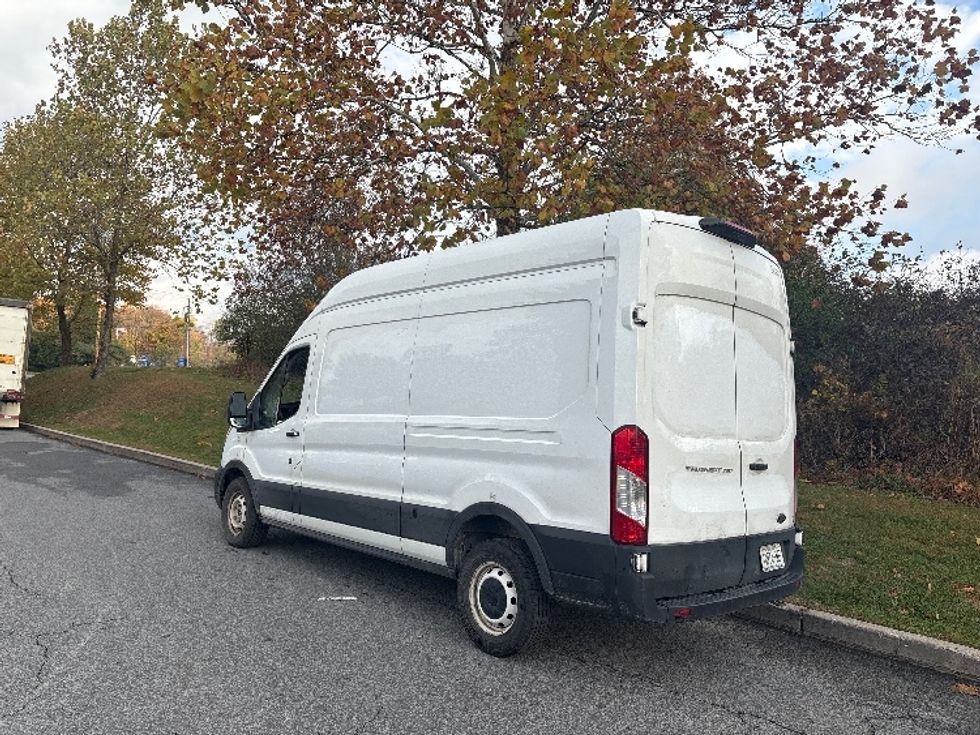 Cargo Van (Panel Van)-Light and Medium Duty Trucks-Ford-2021-Transit 250-Chicopee-MA-149,992\n\t\tmiles-$ 25,000 - Image 6