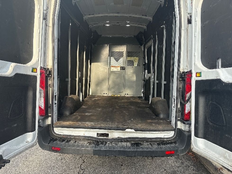 Cargo Van (Panel Van)-Light and Medium Duty Trucks-Ford-2021-Transit 250-Chicopee-MA-149,992\n\t\tmiles-$ 25,000 - Image 9