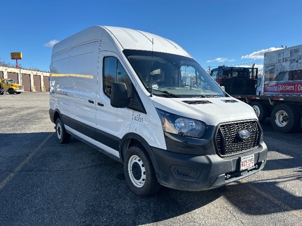 Cargo Van (Panel Van)-Light and Medium Duty Trucks-Ford-2021-Transit 250-Chicopee-MA-50,152\n\t\tmiles-$ 36,500 - Image 1