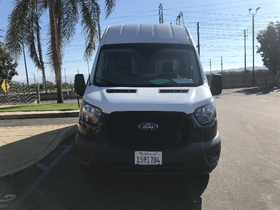 Cargo Van (Panel Van)-Light and Medium Duty Trucks-Ford-2021-Transit 250-Chino-CA-114,078\n\t\tmiles-$ 32,000 - Image 2