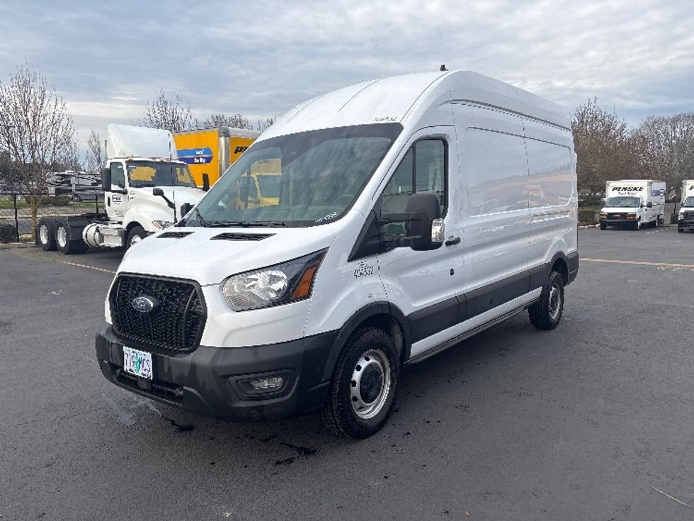 Cargo Van (Panel Van)-Light and Medium Duty Trucks-Ford-2021-Transit 250-Clackamas-OR-38,030\n\t\tmiles-$ 40,000 - Image 3